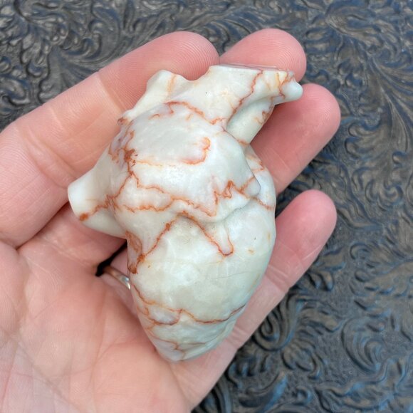 Red Line Veined Jasper Anatomical Human Heart Crystal Carving - Picture 6 of 6